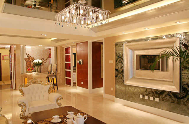 英伦联邦欧式风格200-300㎡平米三居